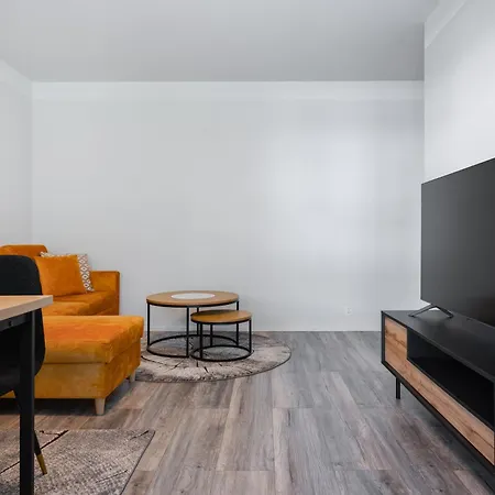 Pondside Flat By Lapland Host Apartment