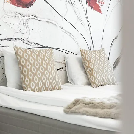 Pondside Flat By Lapland Host Apartment *