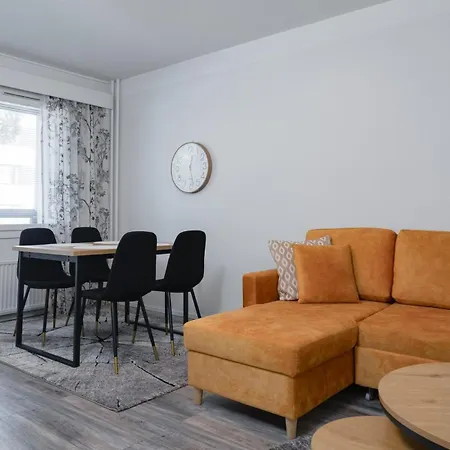 Apartment Pondside Flat By Lapland Host