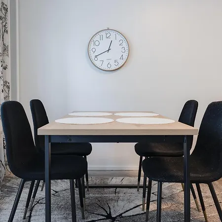 Pondside Flat By Lapland Host * Rovaniemi