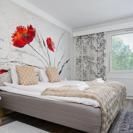 Apartment Pondside Flat By Lapland Host